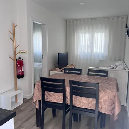 Casas Dona Emilia * ויירה דה לייריה