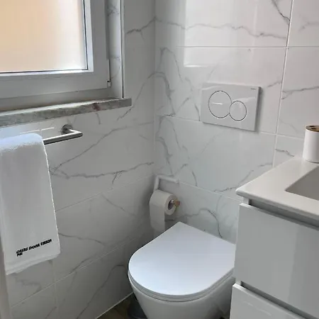 Casas Dona Emilia * Vieira de Leiria